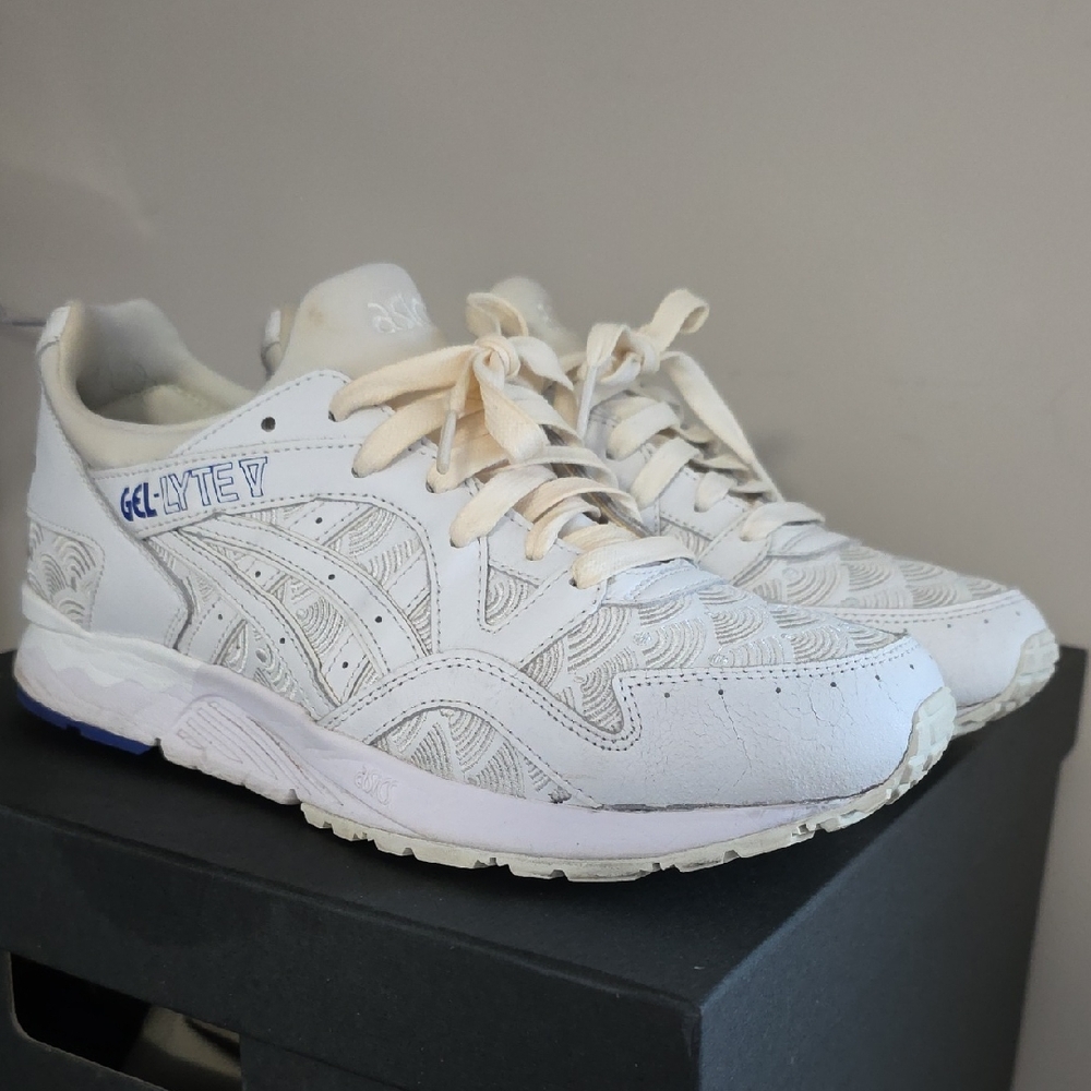Asics Gel-Lyte V Colette Yukata White Cream Lace-Up Sneakers Size 9.5 Used